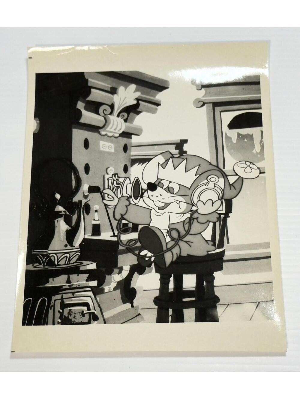 Press Photo Scene from animated special 'Twas the Night Before Christmas